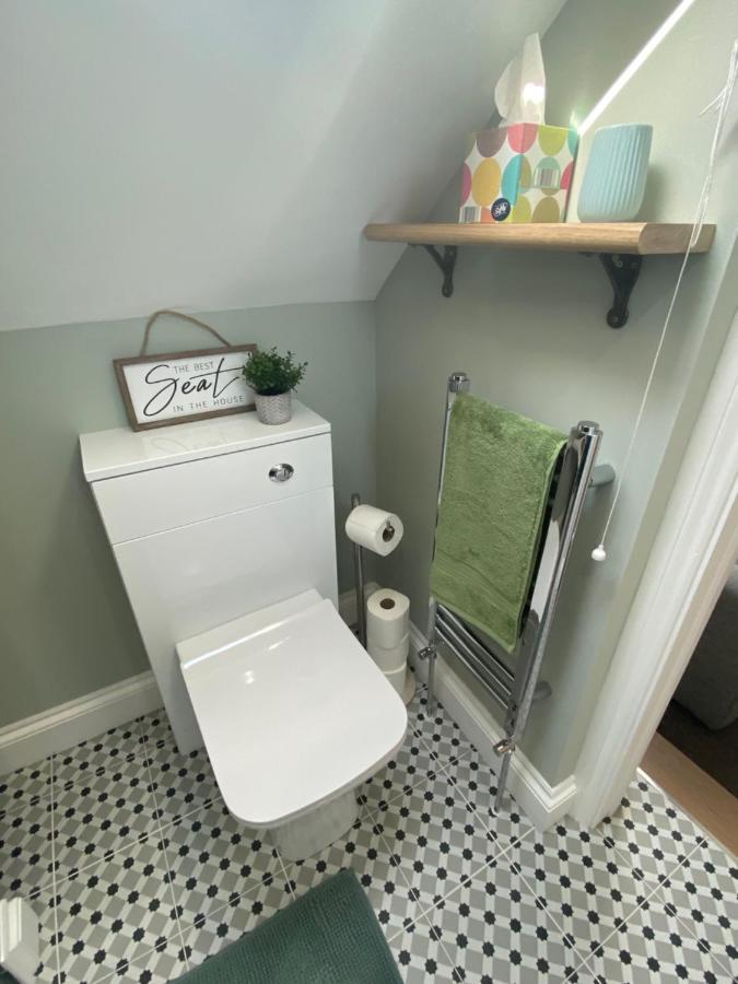 East Llanteg Guest House 암로스 외부 사진